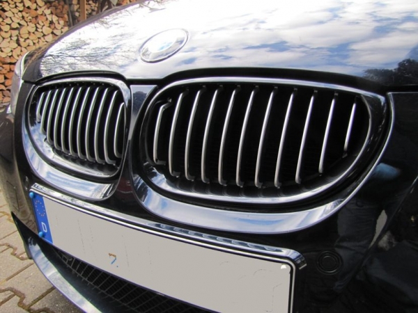passend für BMW Nieren Kühlergrill in Wuschfarbe lackiert 5er E60 E61